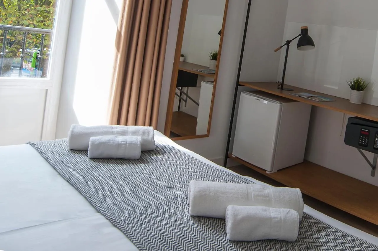 Pension Sarriegi San Sebastian Spain
